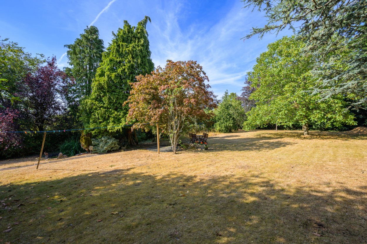 Photograph of Brook Road, Whitchurch: Photograph, from the original listing
