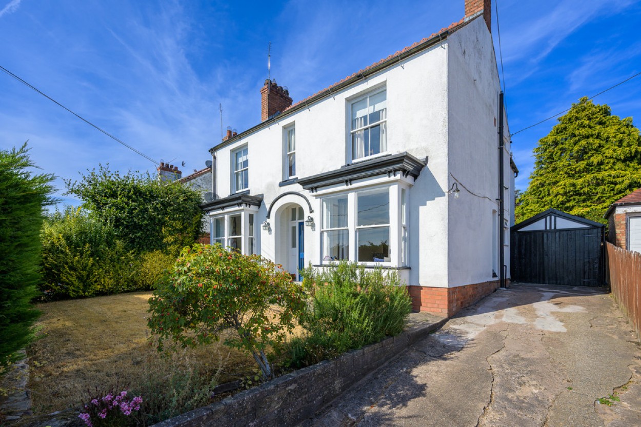 Photograph of Brook Road, Whitchurch, from the original listing
