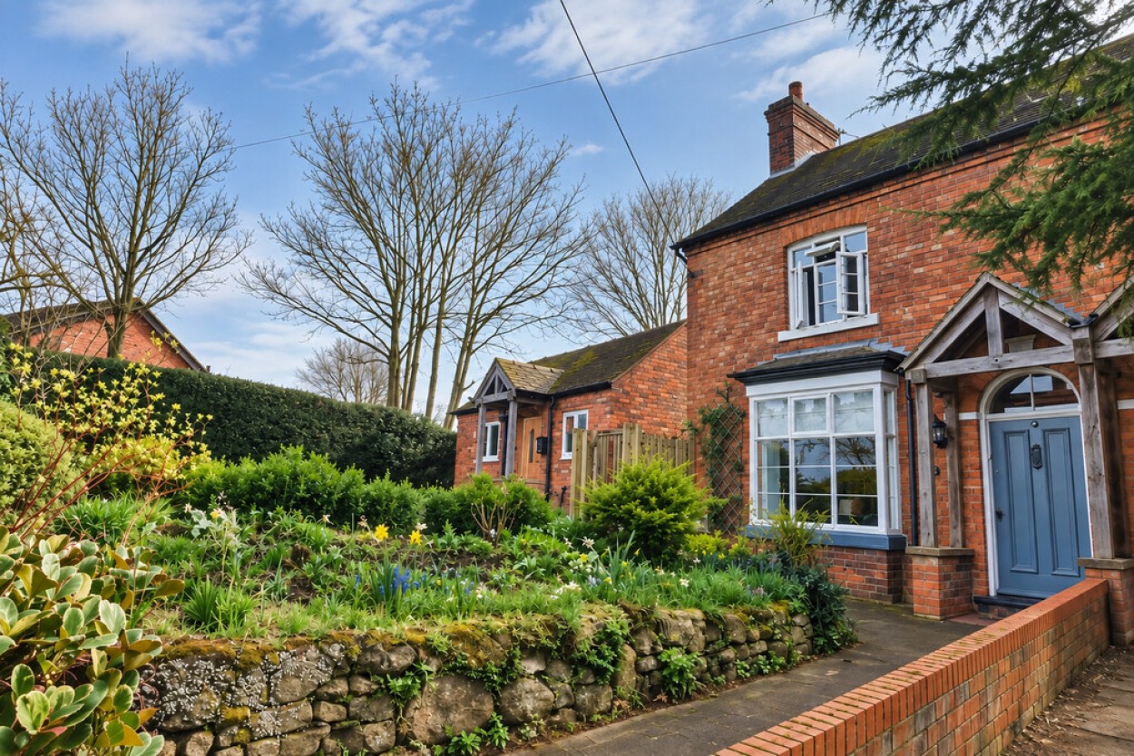 Photograph of Buntingsdale Road, Market Drayton: Photograph, from the original listing