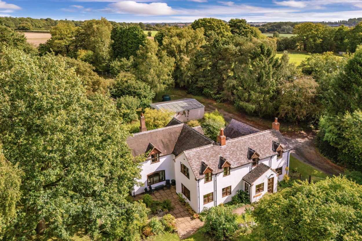 Photograph of The Common, Edgmond, from the original listing