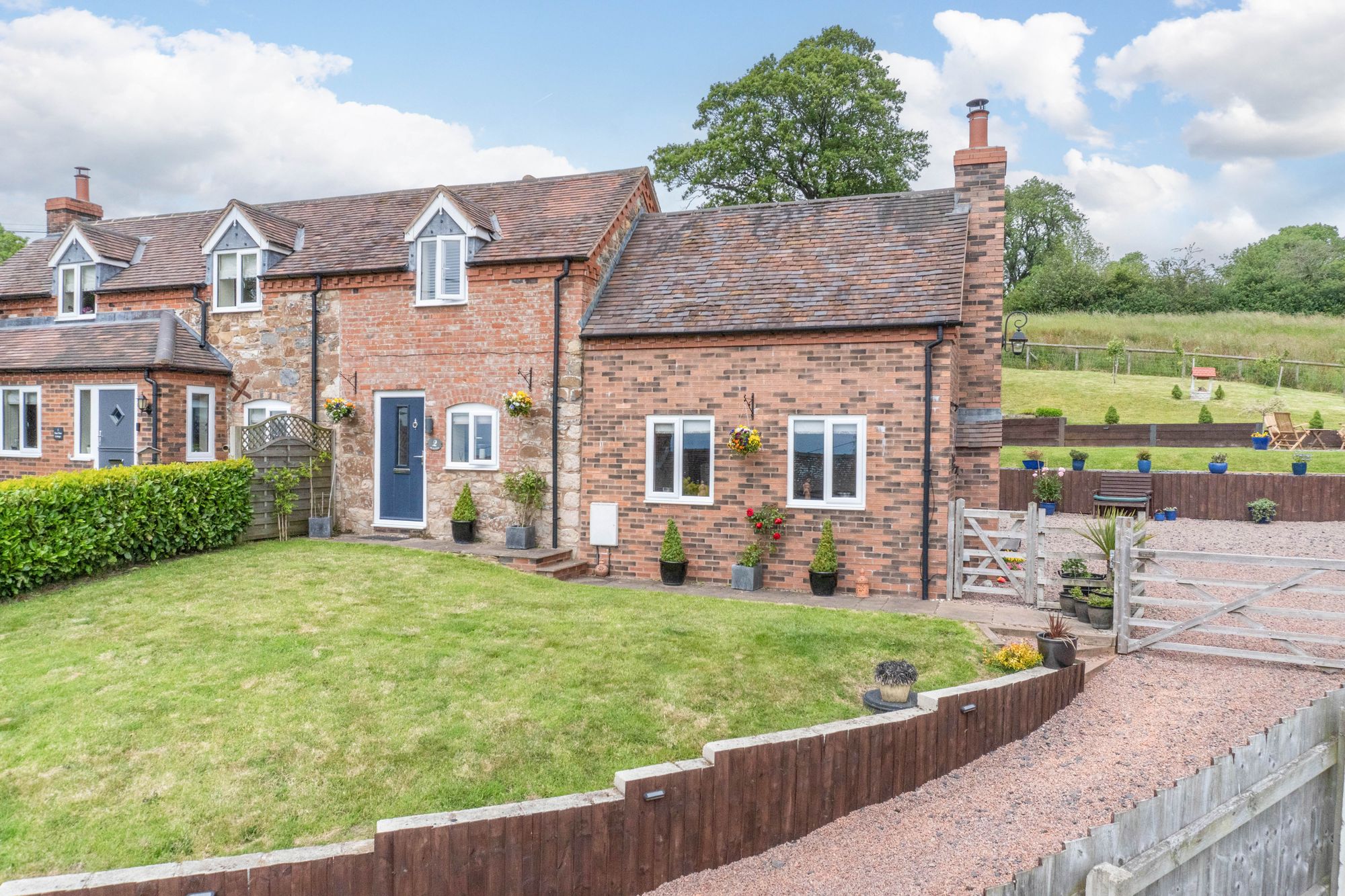 Photograph of 2 Yew Tree Cottage Ludlow Road, Clee Hill, Ludlow, SY8 3PF: Photograph, from the original listing
