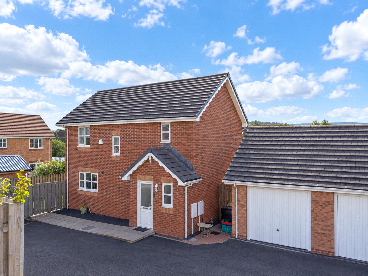 Photograph of Dolydd Pentrosfa, Llandrindod Wells, Powys, LD1 5NZ, from the original listing