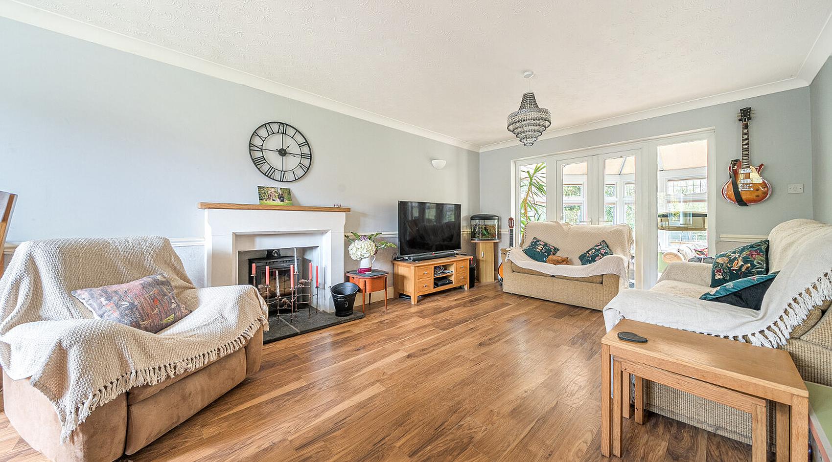 Photograph of Somersham CAMBRIDGESHIRE: Interior, from the original listing