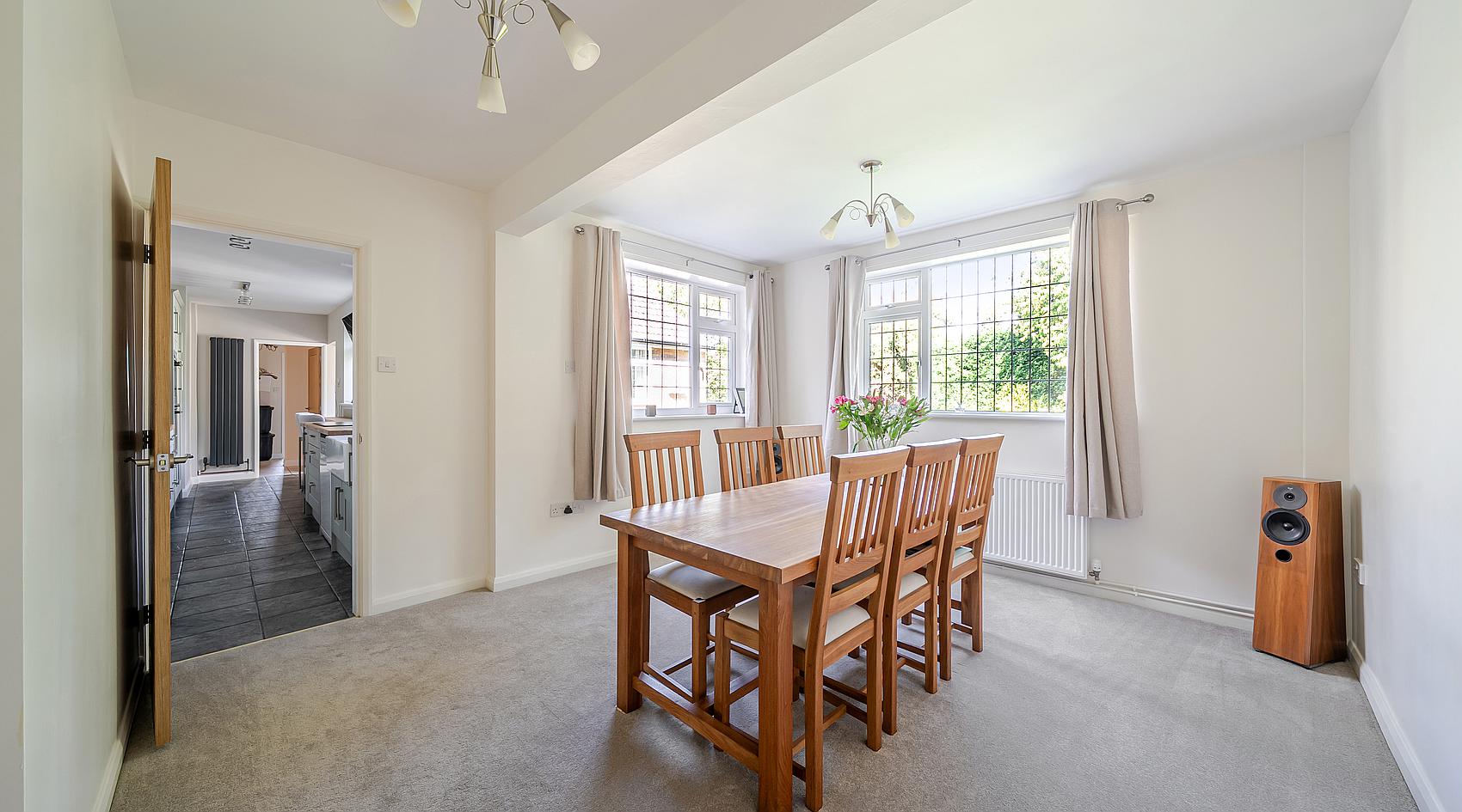 Photograph of Muston NOTTINGHAMSHIRE: Interior, from the original listing
