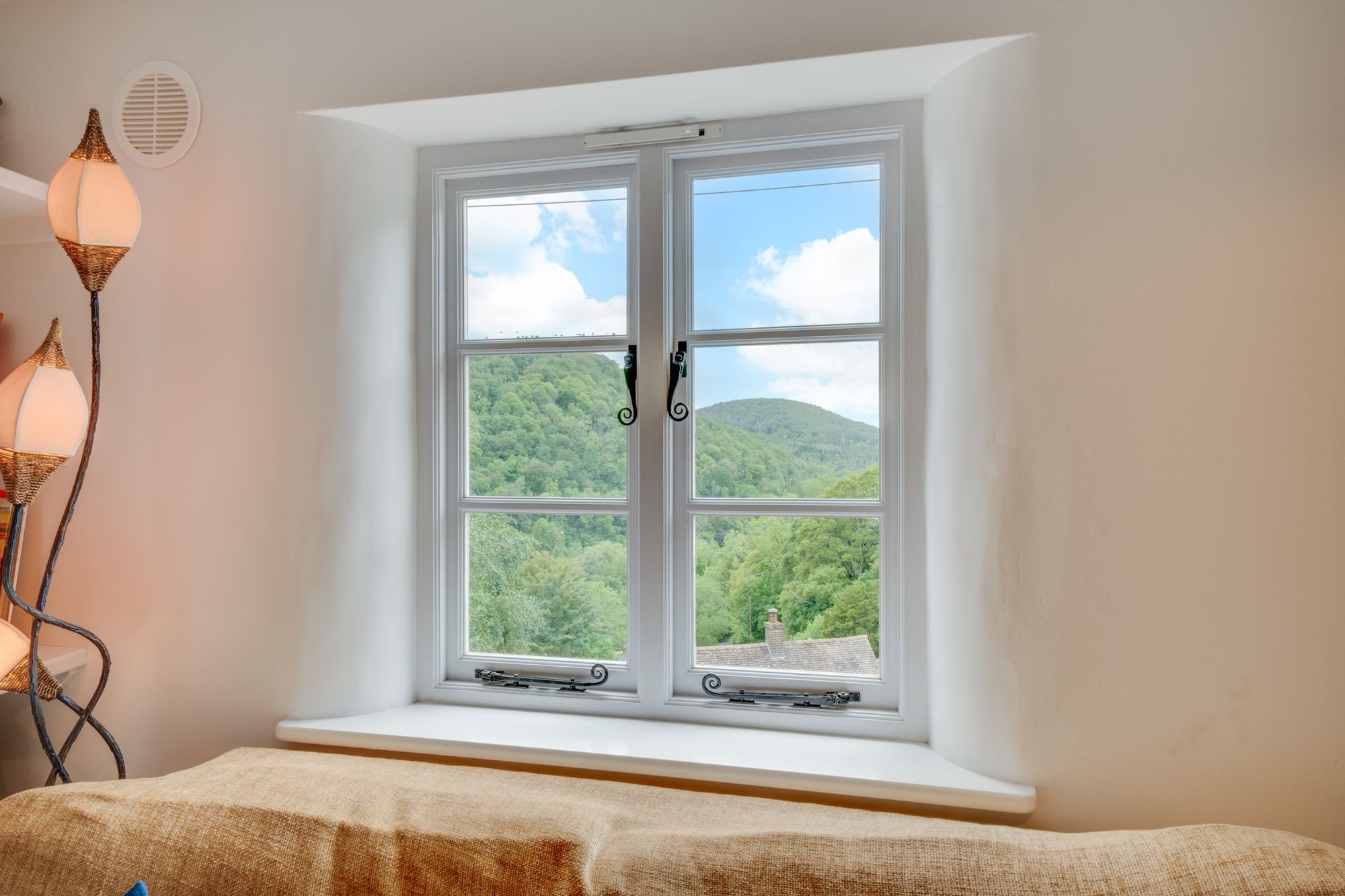 Photograph of 46 Church Hill, Ironbridge, Telford, TF8 7QB: Photograph, from the original listing