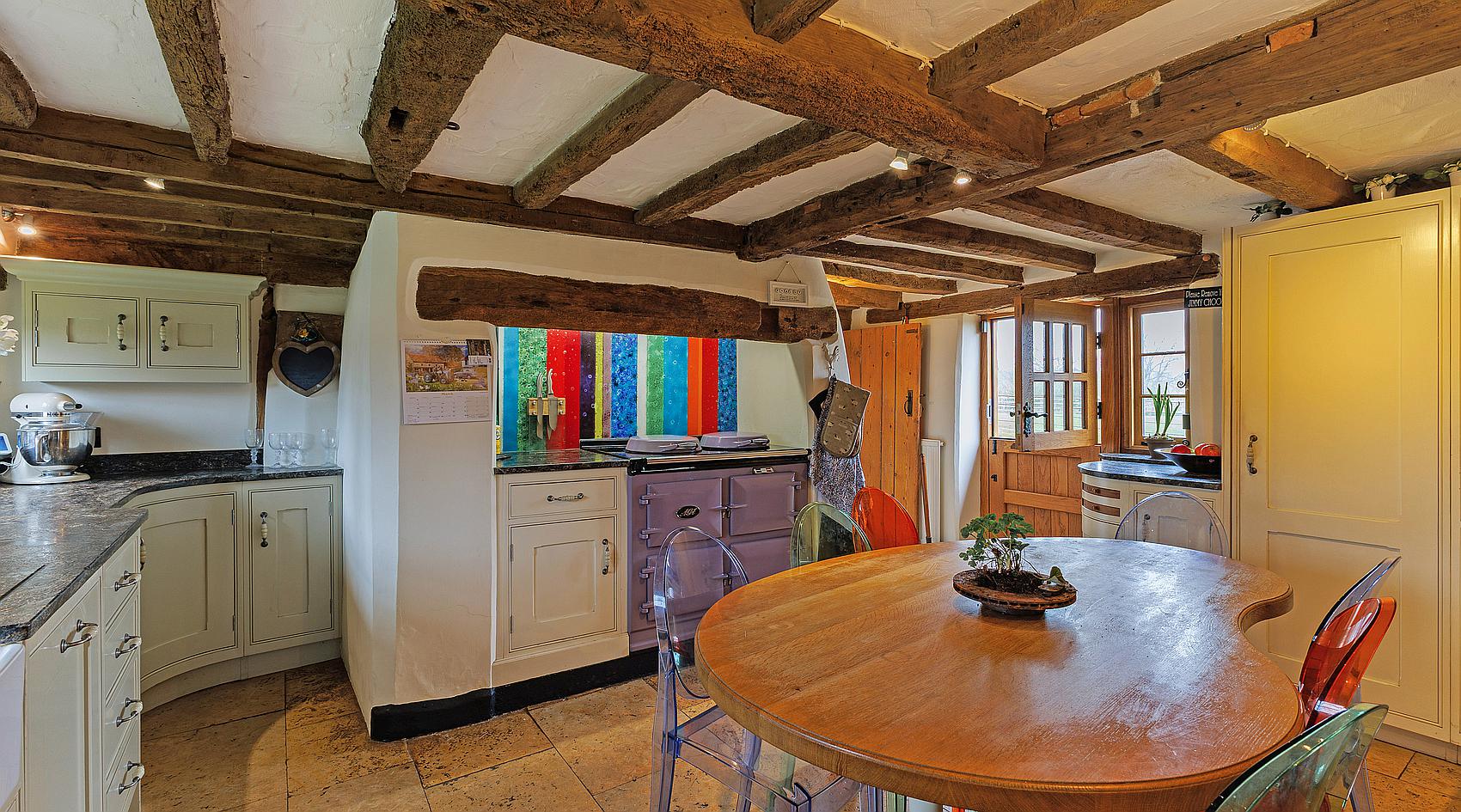 Photograph of Headley BERKSHIRE: Interior, from the original listing