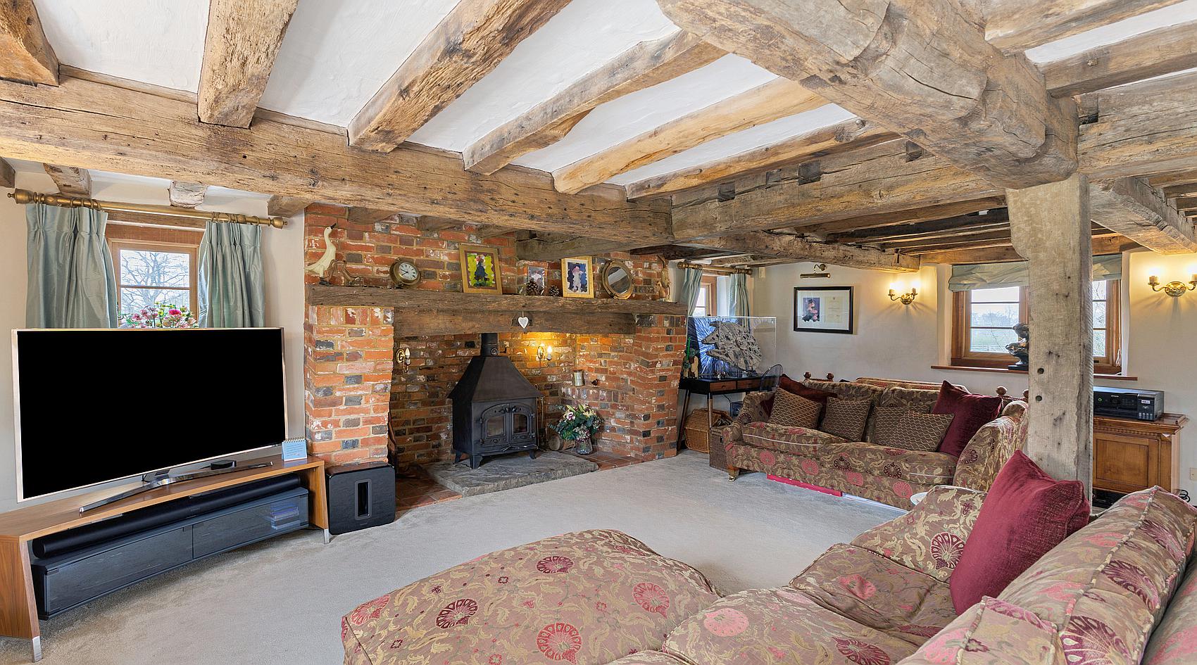 Photograph of Headley BERKSHIRE: Interior, from the original listing