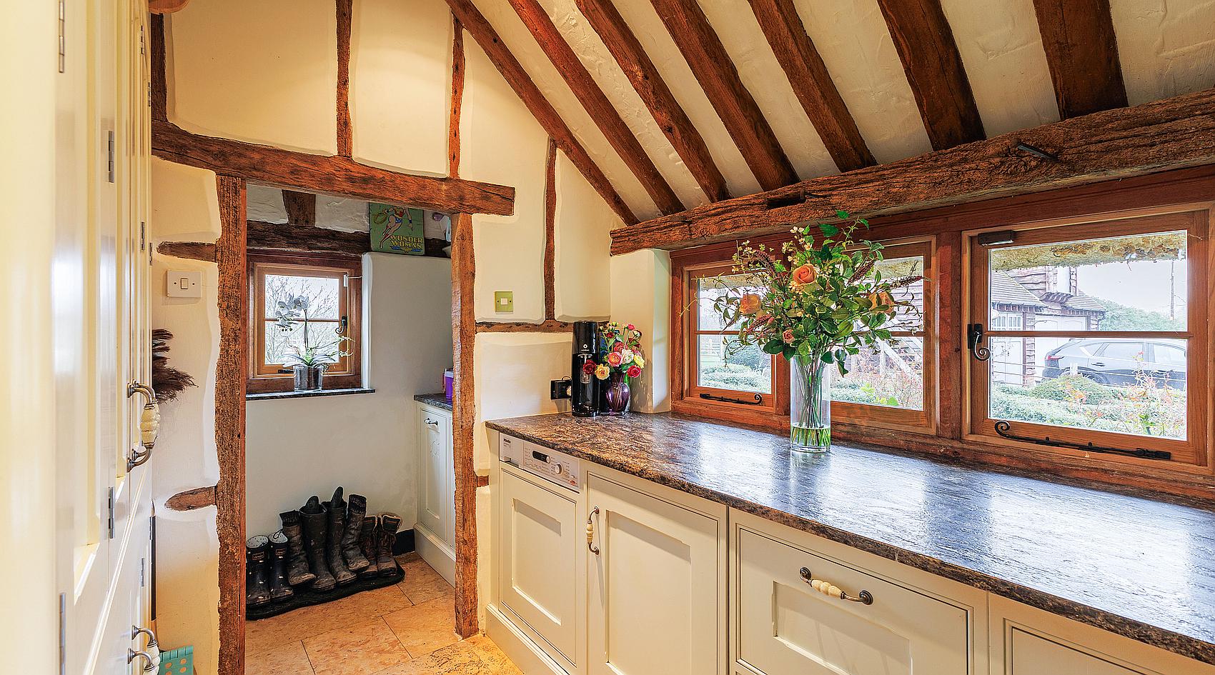 Photograph of Headley BERKSHIRE: Interior, from the original listing